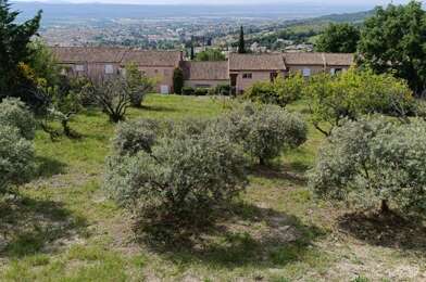 Terrain  305000 €
