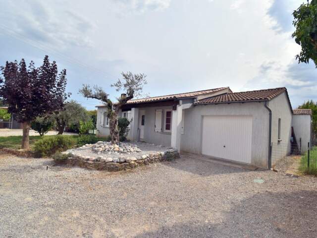 Vente Maison de Plain-Pied T5-4 avec Piscine et Garages – Peyruis (04) — photo du bien