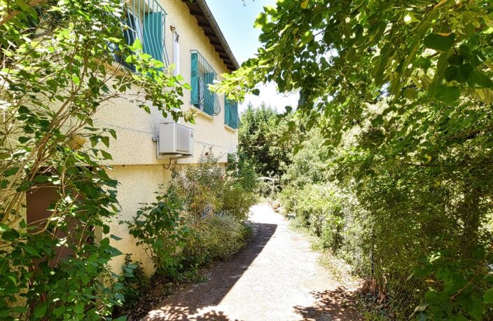 Maison familiale avec garage, atelier et fort potentiel d'évolution — photo 3
