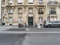 Plaine Monceau - Rue Philibert Delorme - T3 de 68 m² au RDC - Professions libérales autorisées — photo 4