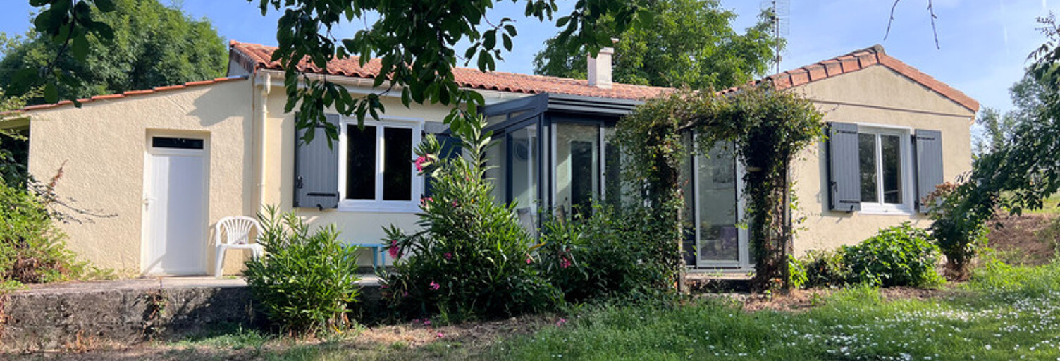 Maison 6 Pièces 104 m² à vendre à Saint-Sauvant (17610)
