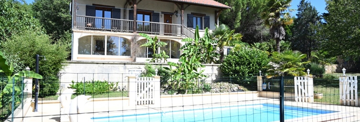 Maison 8 Pièces 180 m² à vendre à Bassillac (24330)