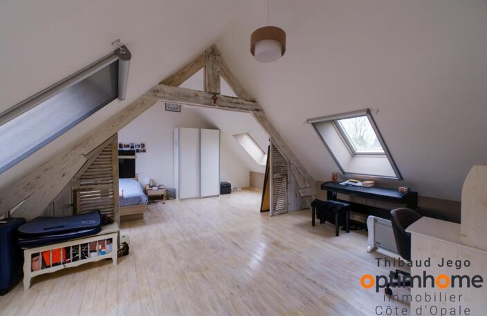 Maison bourgeoise avec piscine sur plus de 13 000 m², cadre calme et intimité préservée — photo 2