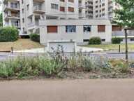 Parking couvert et sécurisé de 11 m² – Saint-Sébastien-sur-Loire (Pas Enchantés) — photo 4