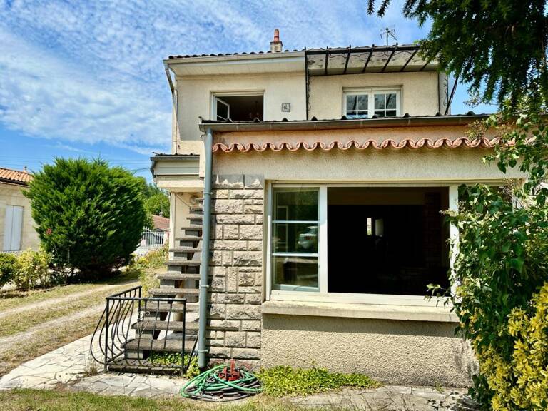 Villenave-d'Ornon – Hourcade | Maison à rénover sur grande parcelle de 1 300 m² avec garage — photo 1