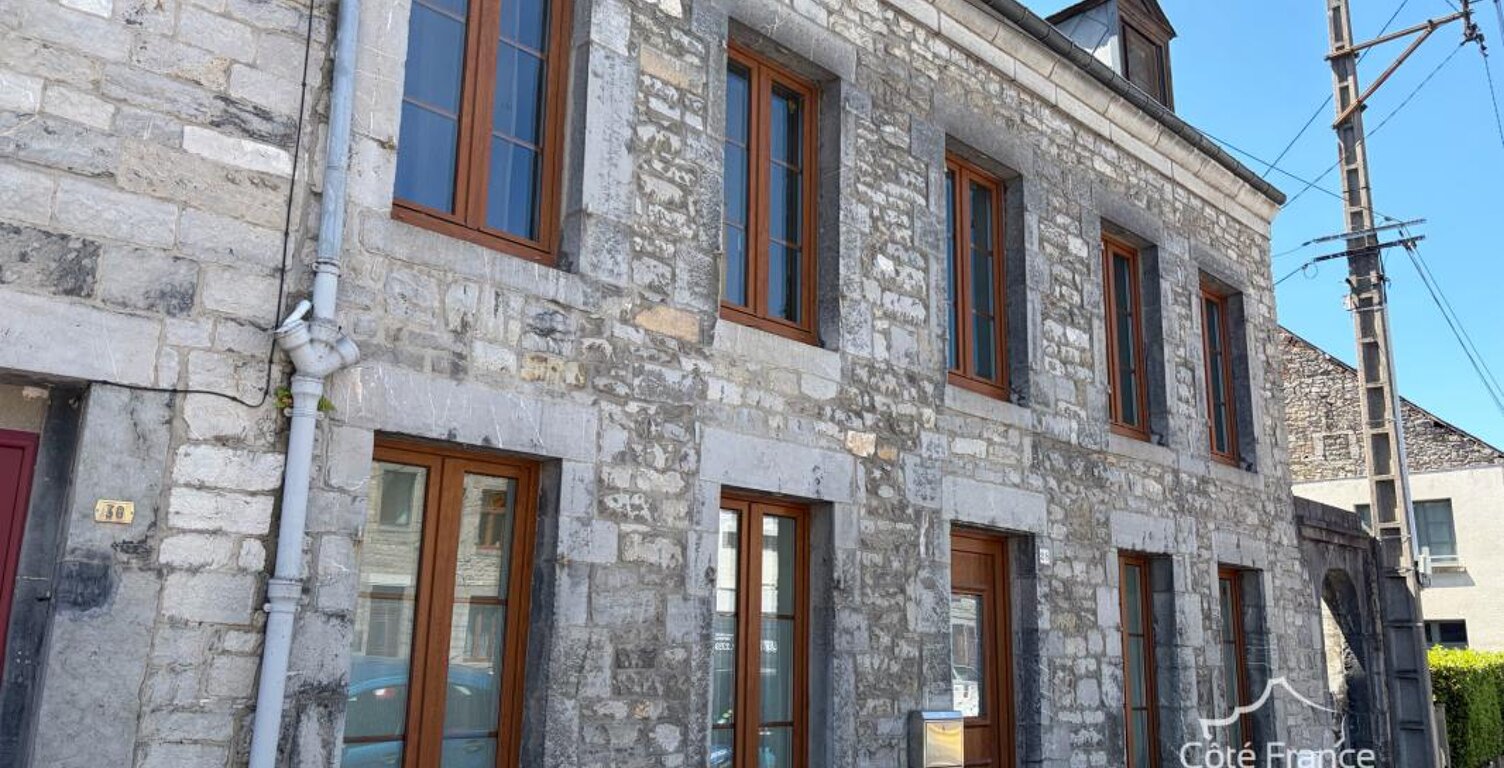 Magnifique maison en pierre de taille   Charme atypique et b — photo 1