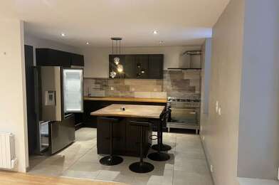 Appartement 7 pièces 750 €