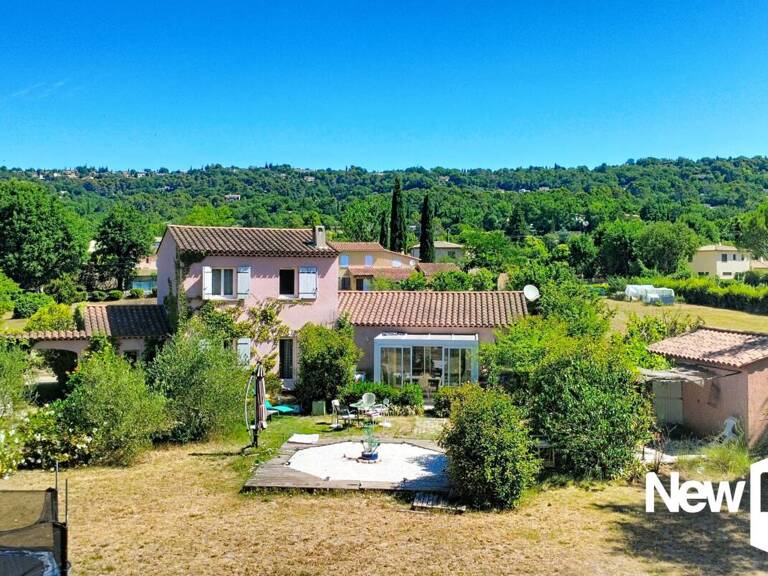 MONTAUROUX_ Charmante maison de 120 m² sur un terrain plat et clos de 3 238 m², secteur recherché, au calme et sans vis-à-vis — photo 1