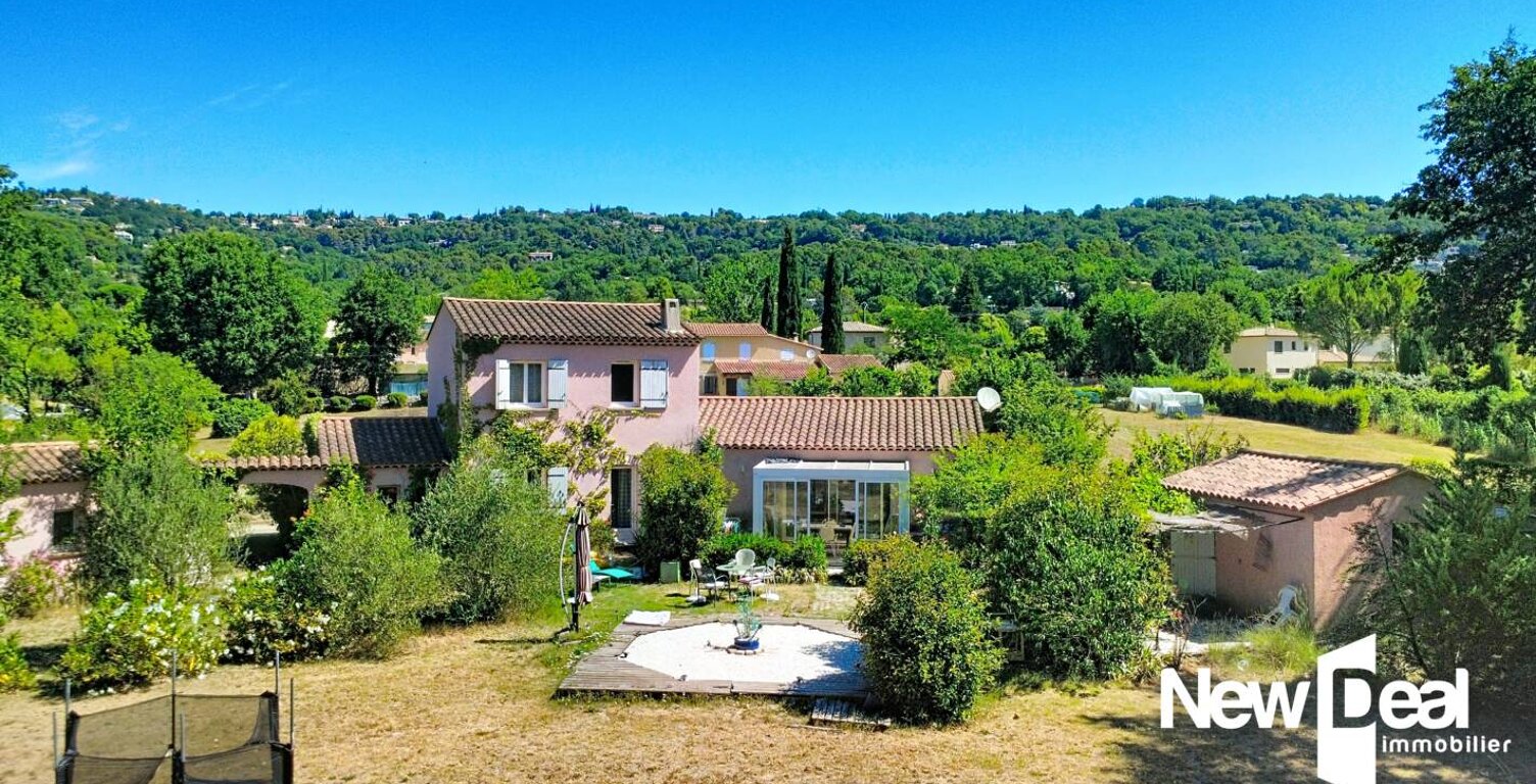 MONTAUROUX_ Charmante maison de 120 m² sur un terrain plat et clos de 3 238 m², secteur recherché, au calme et sans vis-à-vis — photo 1