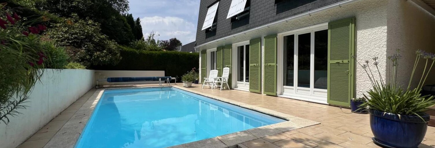 Maison 8 Pièces 181 m² à vendre à Plaisir (78370)