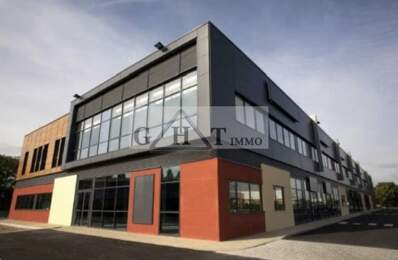 Entrepôt Bureaux A louer — photo du bien