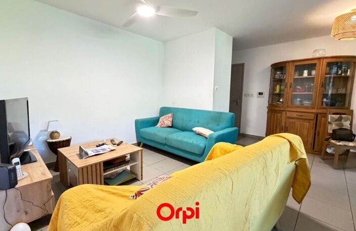 ORPI SAINT BENOIT - Appartement T3 À Vendre — photo 2