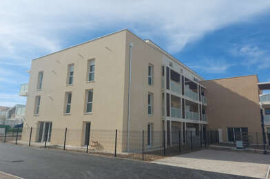 Appartement 3 pièces 827 €