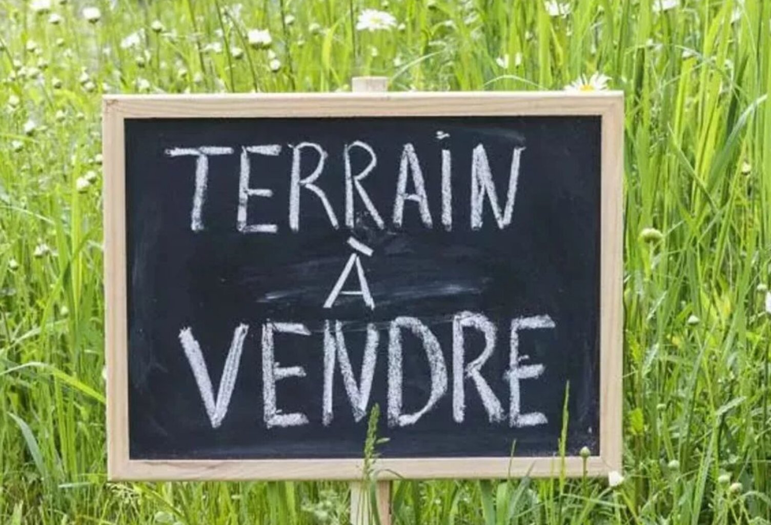 Terrain à bâtirde 10 000 m²,centre de Nay — photo 1