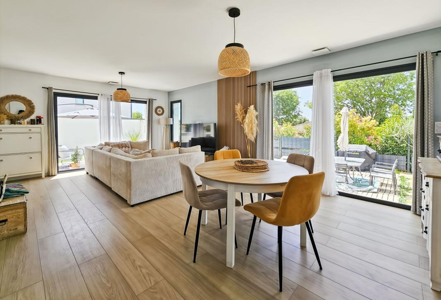 À Vendre à Blauzac - Maison 80 m² T4 avec piscine — photo 1