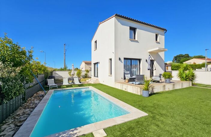 À Vendre à Blauzac - Maison 80 m² T4 avec piscine — photo 2