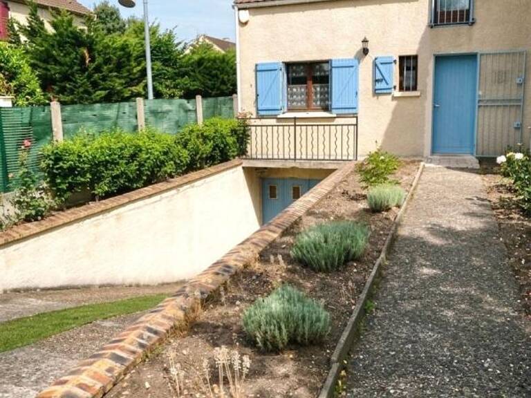 Maison À Vendre — photo 1