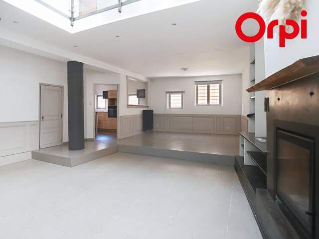 Maison À Vendre — photo du bien
