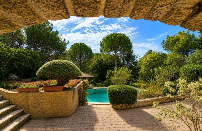 Maison À Vendre Villeneuve Les Avignon, 218 m², 5 chambres, Parcelle 3700 m² — photo 3