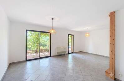 Montfaucin, Maison contemporaine en ossature bois (2011) de 150 m² avec piscine — photo du bien