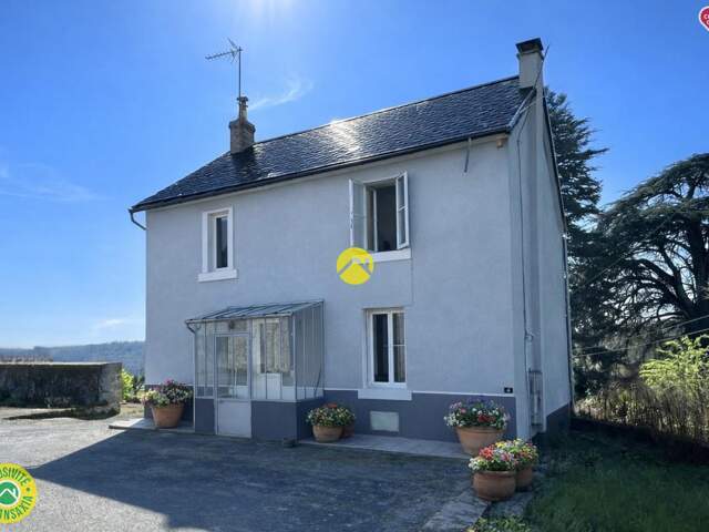 FERMETTE ET GRANGE + 7.500 M2 — photo du bien