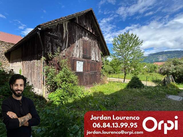 Chalet à aménager de 95 m² au sol sur 298 m² de terrain — photo du bien