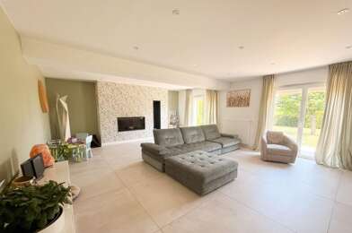Maison 6 pièces 470250 €