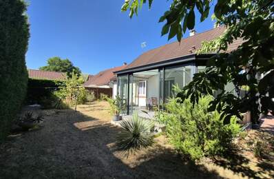 Maison de plain-pied au calme dans une impasse — photo du bien