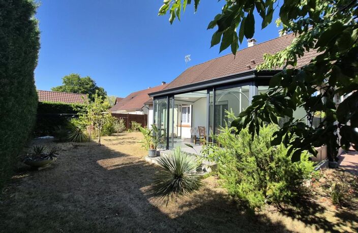 Maison de plain-pied au calme dans une impasse — photo 4