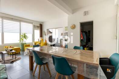 Immeuble  324490 €
