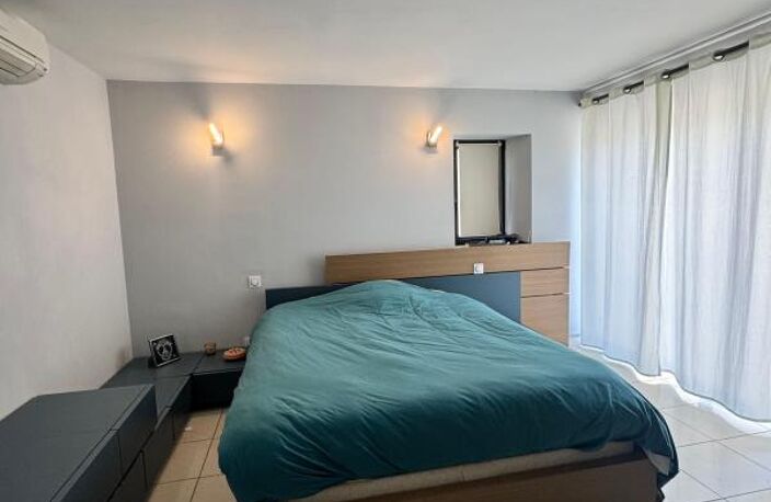 Maison de ville dans un hameaux — photo 4