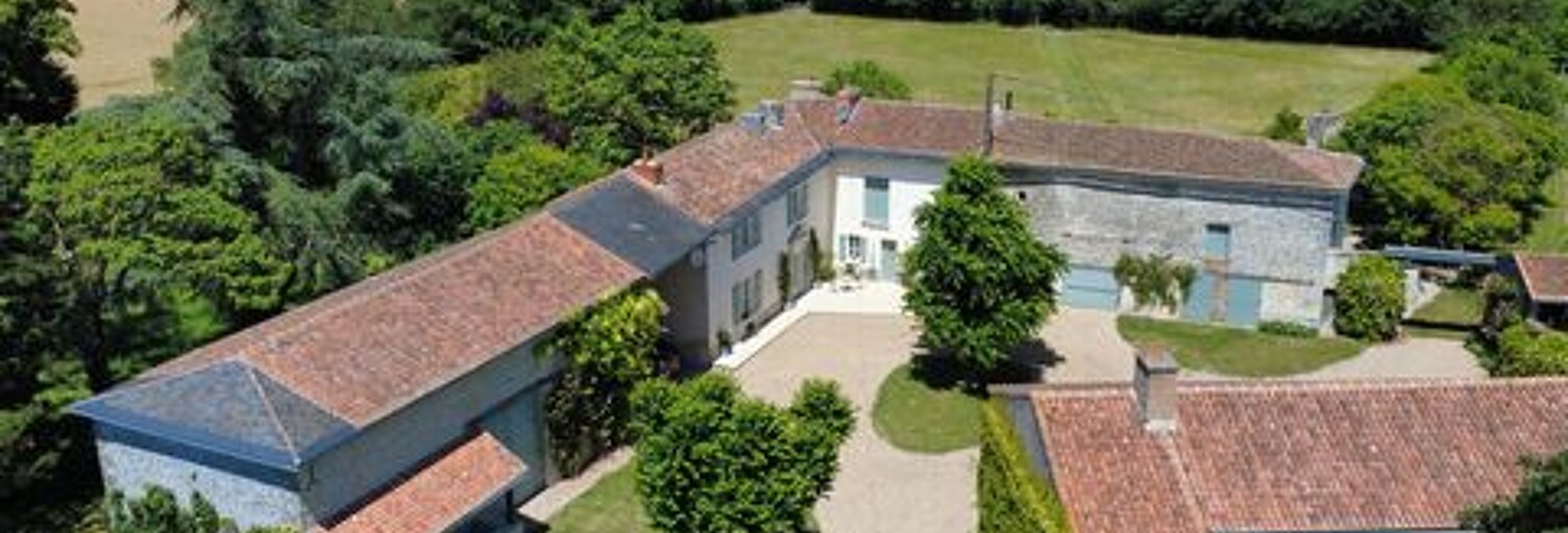 Maison 6 Pièces 255 m² à vendre à Loudun (86200)