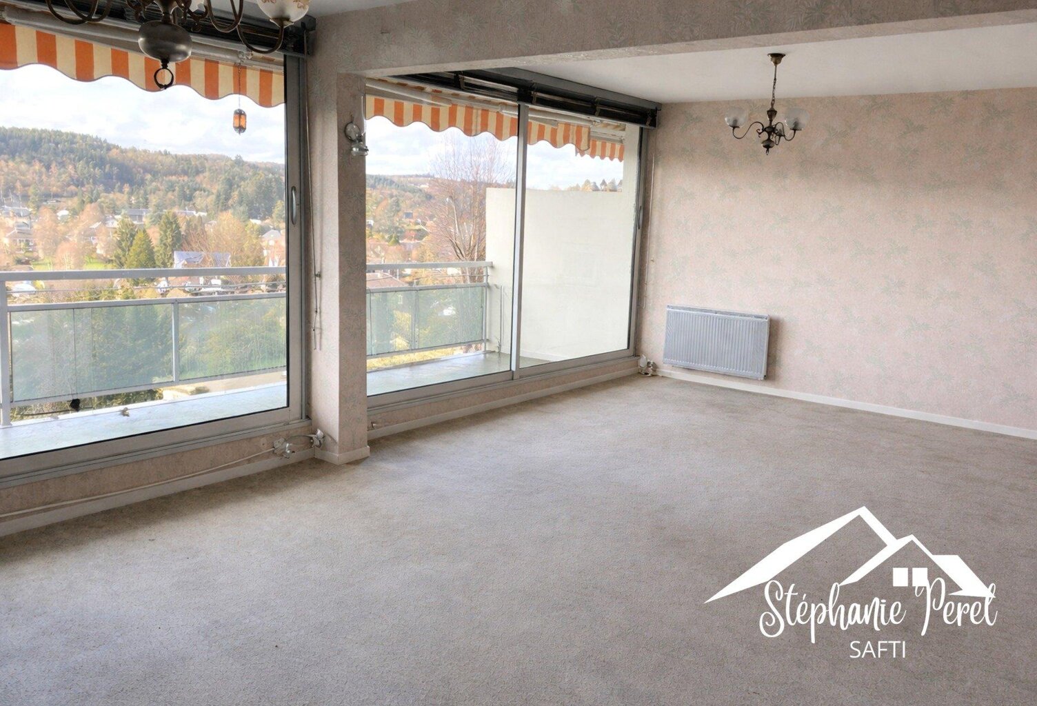 Appartement T3 de 88 m² avec balcon, garage et cave  Ussel — photo 1