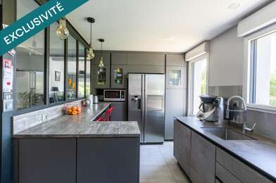 Maison 8 pièces 1050000 €