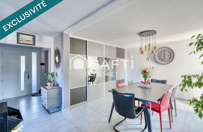Maison avec du cachet , authenticité, Chassieu centre — photo 3