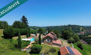 Maison 8 Pièces 230 m² à vendre à Valzergues (12220)