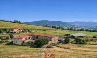 Maison 4 Pièces 180 m² à vendre à Saint-Clément-les-Places (69930)