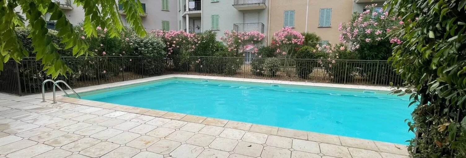Appartement 2 Pièces 32 m² à vendre à Le Luc (83340)