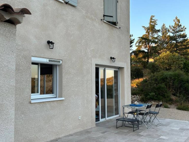Saint Paul Lez Durance : location maison T4 avec jardin et b — photo 1