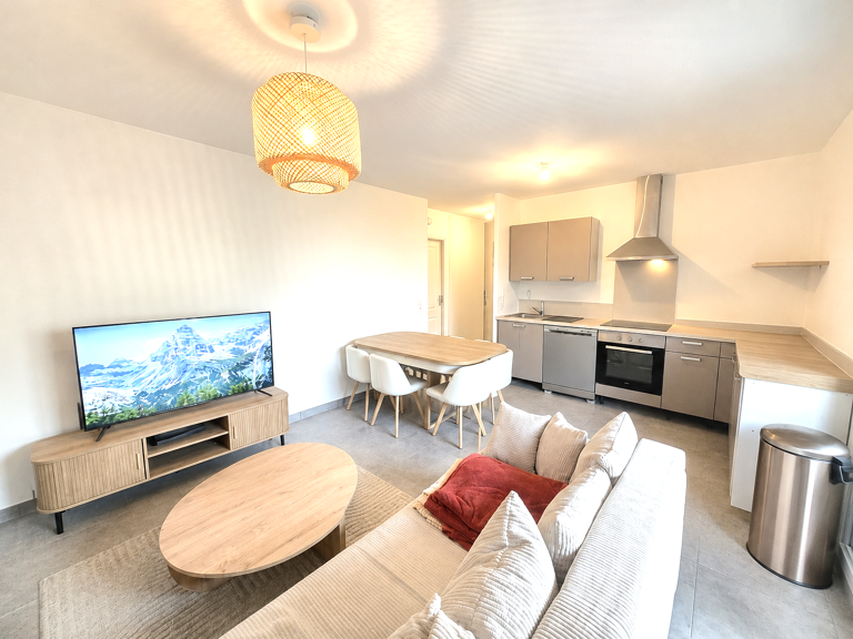 Appartement T3 récent avec terrasse et garage — photo 1