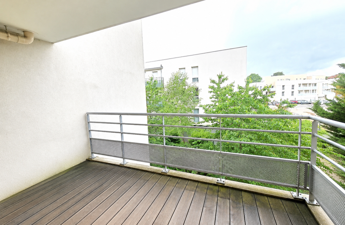 Appartement T3 récent avec terrasse et garage — photo 2