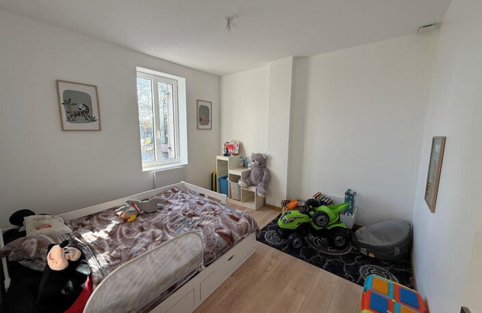 ST YZAN DE SOUDIAC MAISON 3 CHAMBRES  sur 1000 m2 — photo 4