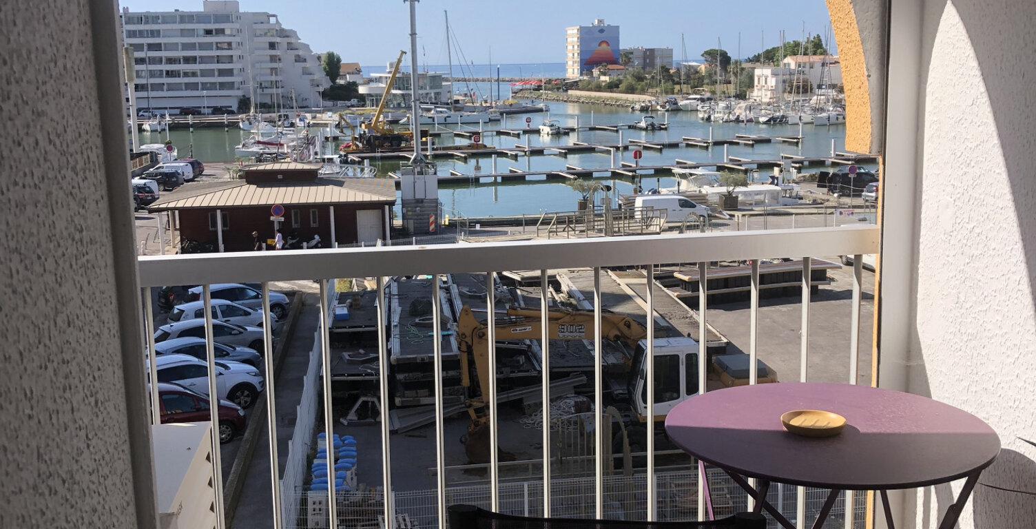 CARNON Joli studio vue mer, 24m2 avec parking, — photo 1