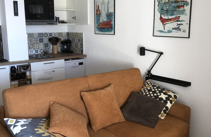 CARNON Joli studio vue mer, 24m2 avec parking, — photo 4