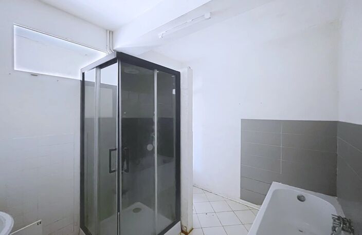 Charmante longère en pierre de 165 m² avec grange et vaste terrain clos – Presles-et-Thierny — photo 4