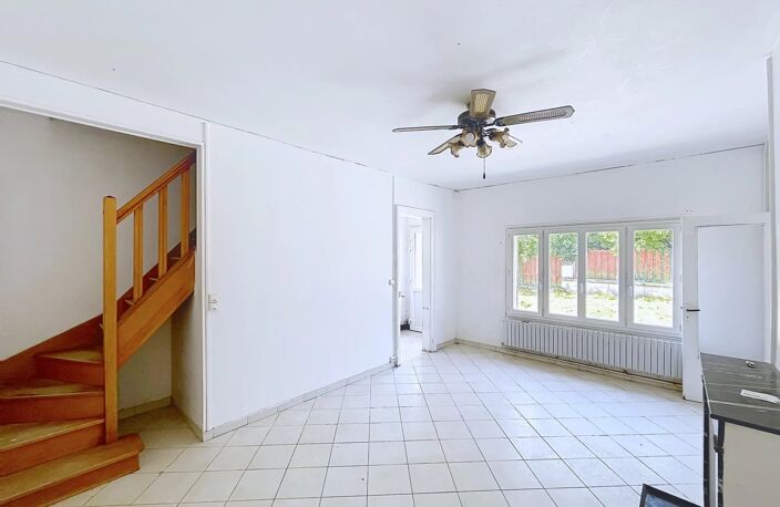 Charmante longère en pierre de 165 m² avec grange et vaste terrain clos – Presles-et-Thierny — photo 5