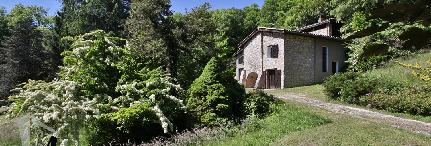Maison 8 Pièces 220 m² à vendre à Claix (38640)