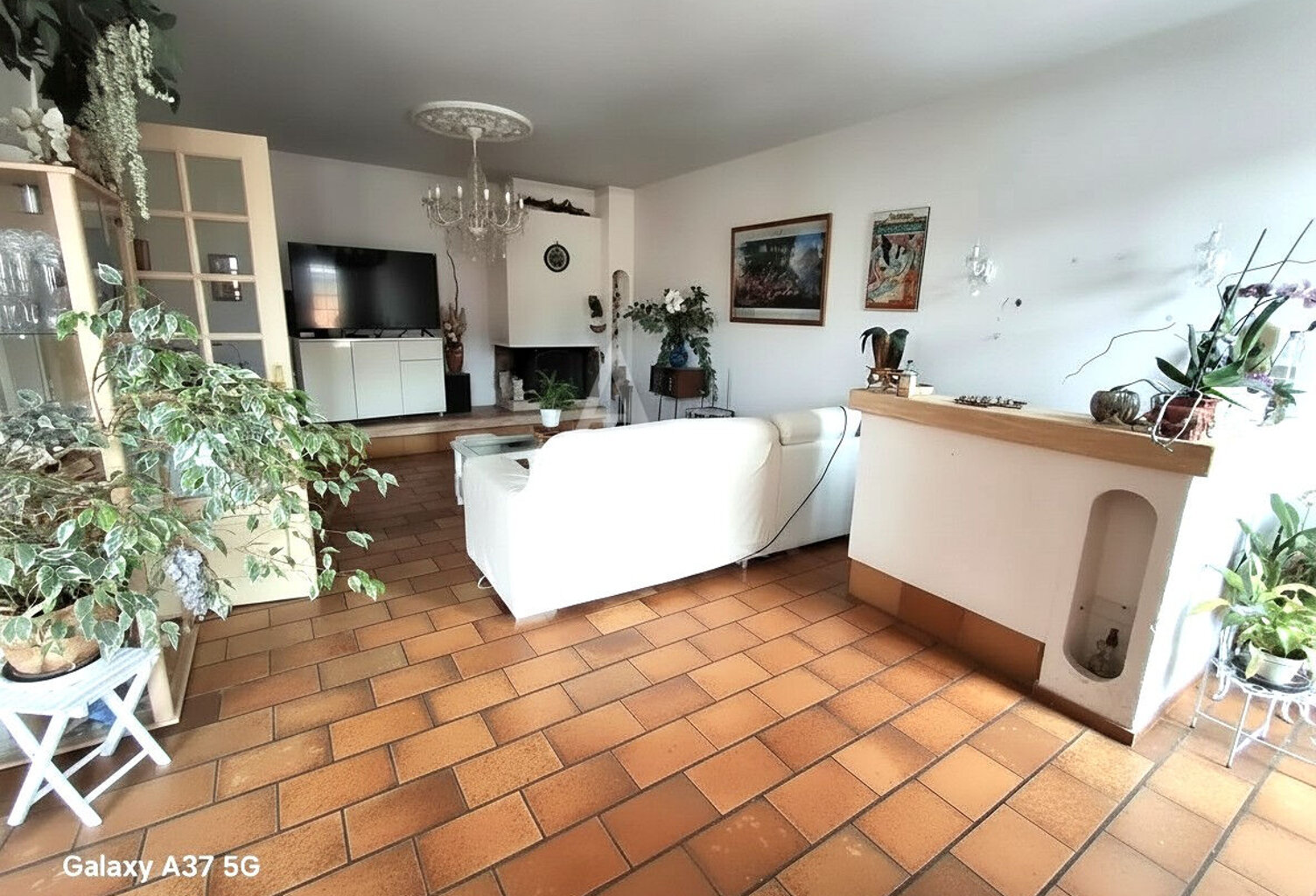 Maison L Isle Jourdain T5 — photo 1