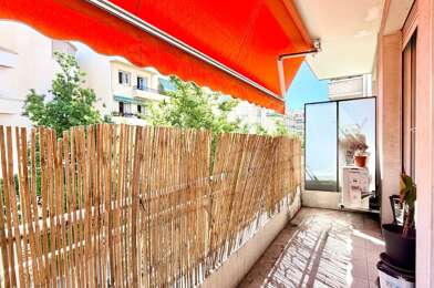 Appartement 2 pièces 239560 €
