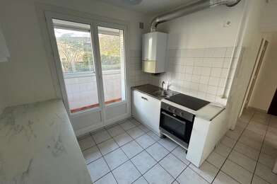 Appartement 3 pièces 675 €